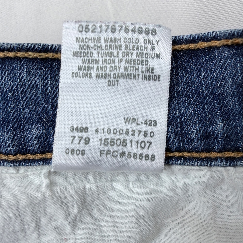 Levi's Women's Blue Boot-Cut Jeans - Picture 7 of 7